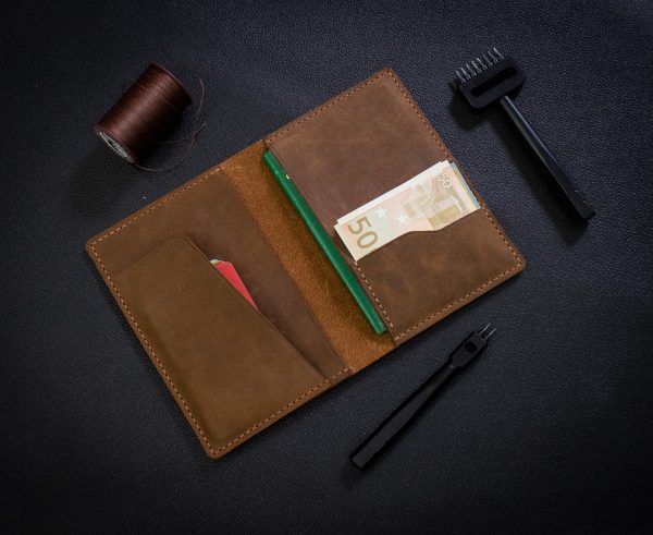 bao-da-dung-passport-menz-leather