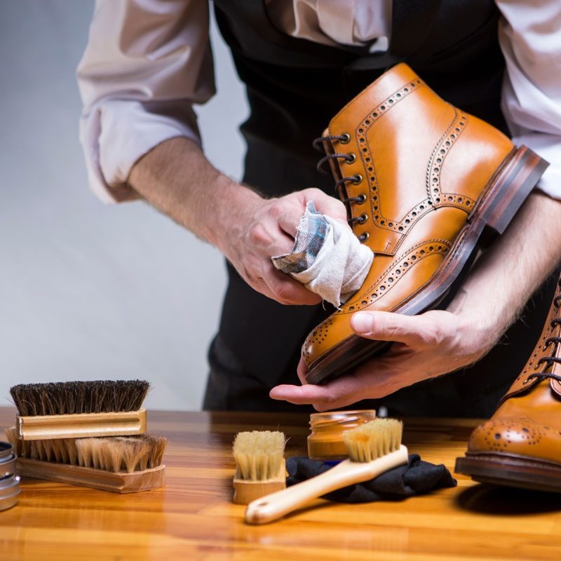 bí quyết chống nhăn giày da nam từ menz